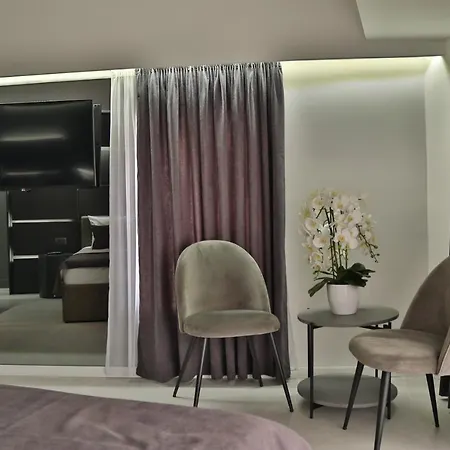 Aparthotel Saat Kula Luxury Bitola